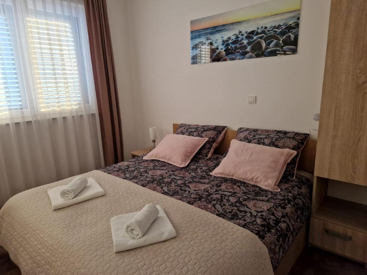 Toni Appartamento Biograd Na Moru